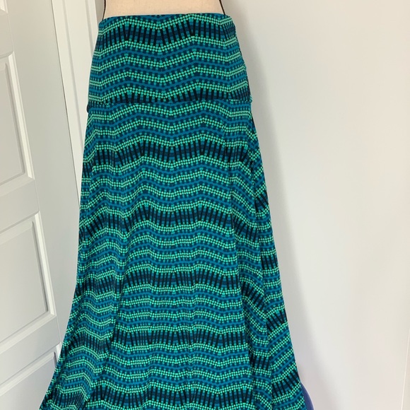 LMS LuLaRoe Maxi Skirt - Picture 2 of 2
